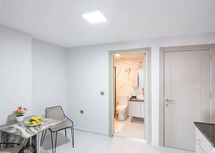 The Red Tent 23 Lägenhetshotell Istanbul