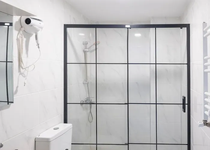 The Red Tent 23 Istanbul