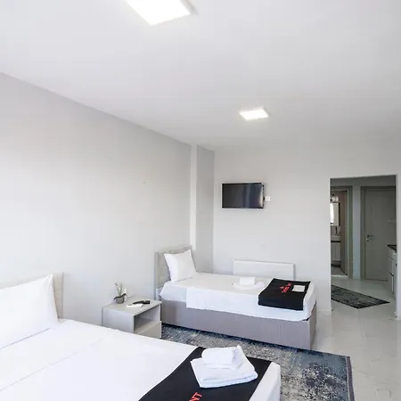 Aparthotel The Red Tent 23 2*