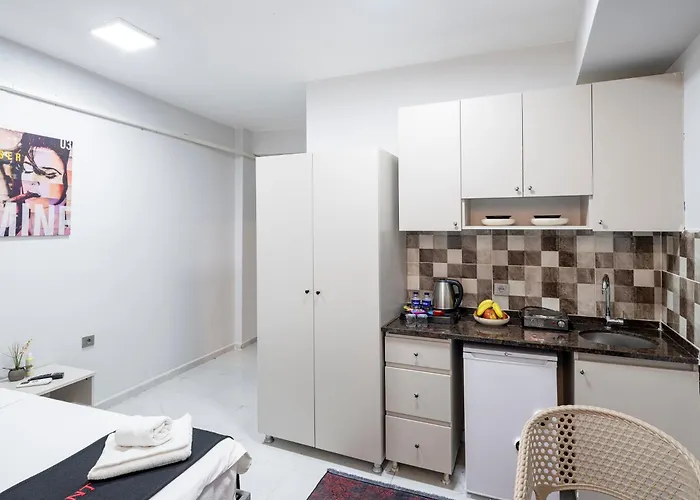 The Red Tent 23 Isztambul